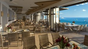 Restaurante y terraza club de playa